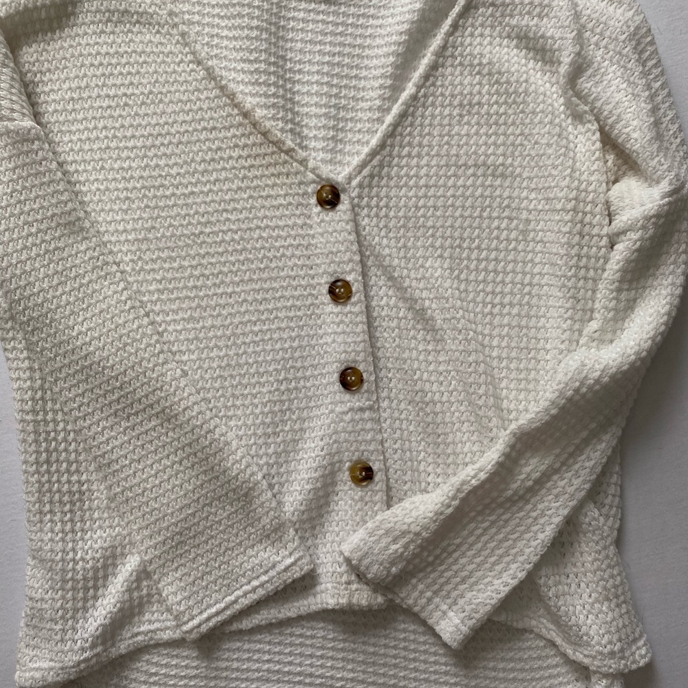Cropped Sweater - Picture 2 of 2